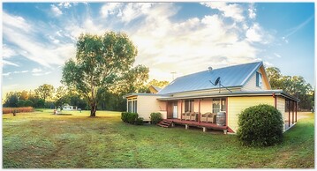 Madigan Wine Country Cottages