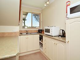 Madigan Wine Country Cottages