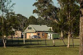 Madigan Wine Country Cottages