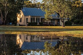 Madigan Wine Country Cottages
