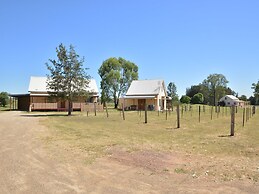 Madigan Wine Country Cottages