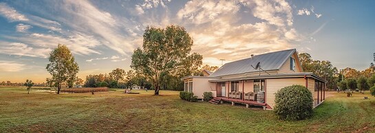 Madigan Wine Country Cottages