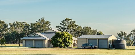 Madigan Wine Country Cottages