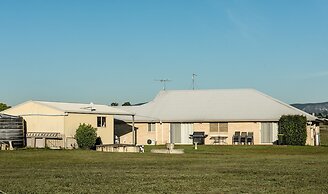 Madigan Wine Country Cottages