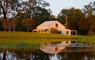 Madigan Wine Country Cottages