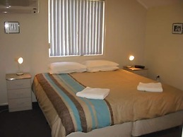 Madigan Wine Country Cottages