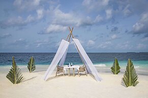 Anantara Kihavah Maldives Villas