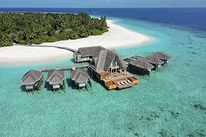 Anantara Kihavah Maldives Villas