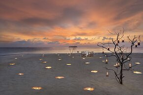 Anantara Kihavah Maldives Villas