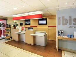ibis Etampes