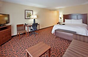 Hampton Inn & Suites Watertown