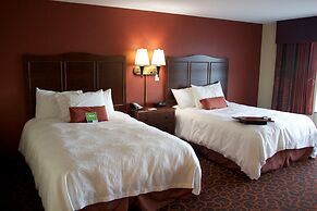 Hampton Inn & Suites Watertown