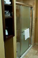 Hampton Inn & Suites Watertown