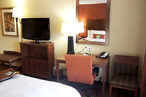 Hampton Inn & Suites Watertown