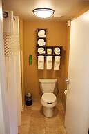 Hampton Inn & Suites Watertown