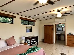 Gumbo Limbo Jungle Resort