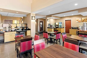 Comfort Suites