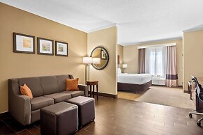 Comfort Suites