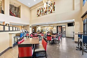 Comfort Suites