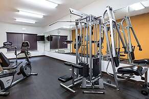 Days Inn & Suites by Wyndham Houston / West Energy Corridor