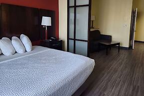Days Inn & Suites by Wyndham Houston / West Energy Corridor
