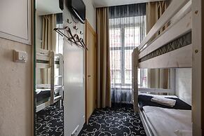 Meriton Old Town Garden Hotel