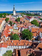 Meriton Old Town Garden Hotel