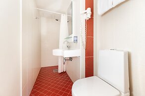 Meriton Old Town Garden Hotel