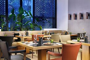 Milan Suite Hotel
