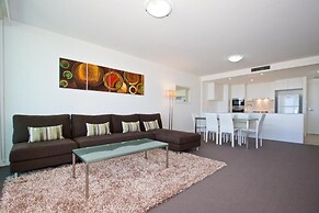Kirra Surf Apartments