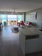 Kirra Surf Apartments