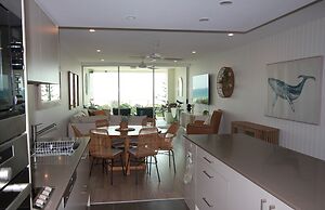 Kirra Surf Apartments