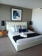 Kirra Surf Apartments