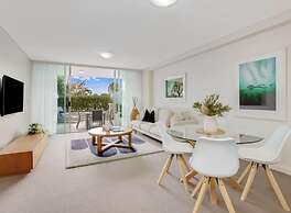 Kirra Surf Apartments