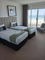 Kirra Surf Apartments