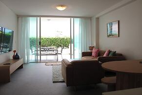 Kirra Surf Apartments