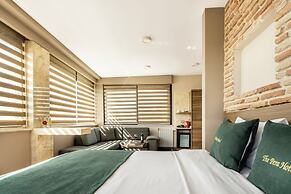 The Pera Hotel