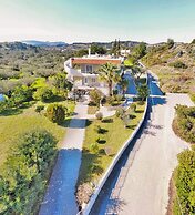 Villa Olive Grove