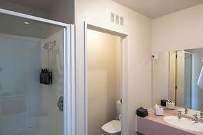 ASURE Gables Motor Lodge