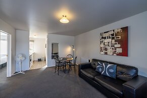 ASURE Gables Motor Lodge