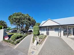 ASURE Gables Motor Lodge