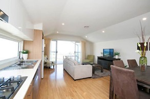 Caves Coastal Bar & Bungalows