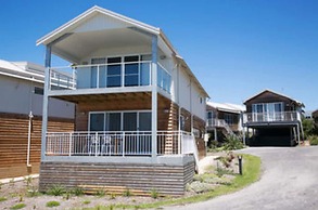 Caves Coastal Bar & Bungalows