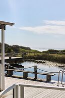 Caves Coastal Bar & Bungalows