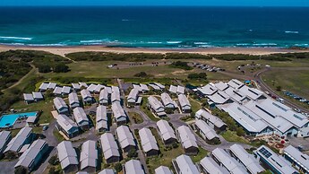 Caves Coastal Bar & Bungalows