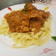 Mansouri Mansions Hotel