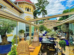 Hotel Dumbrava