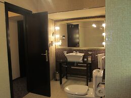 Hotel Dumbrava