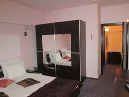 Hotel Dumbrava