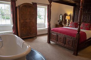 Rollestone Manor
